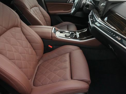 Certified 2026 BMW X5 xDrive40i image 13