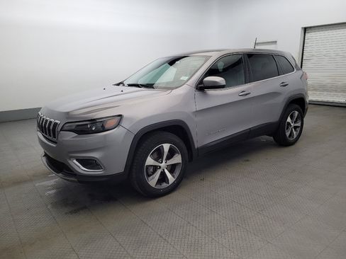 Used 2020 Jeep Cherokee Limited AWD/4WD image 2