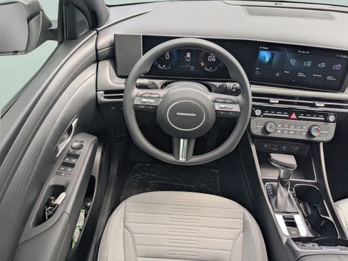 New 2026 Hyundai Santa Cruz SE FWD image 21