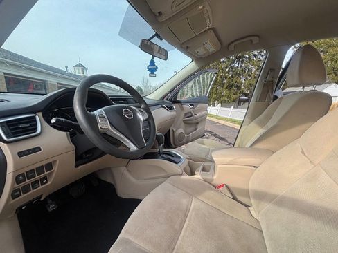 Used 2016 Nissan Rogue S image 7