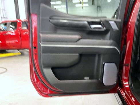 Used 2024 GMC Sierra 1500 AT4X w/ AT4X AEV Edition image 18