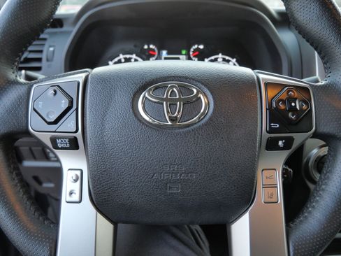 Certified 2024 Toyota 4Runner SR5 image 27