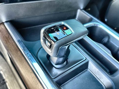 Certified 2024 Chevrolet Silverado 1500 High Country image 23