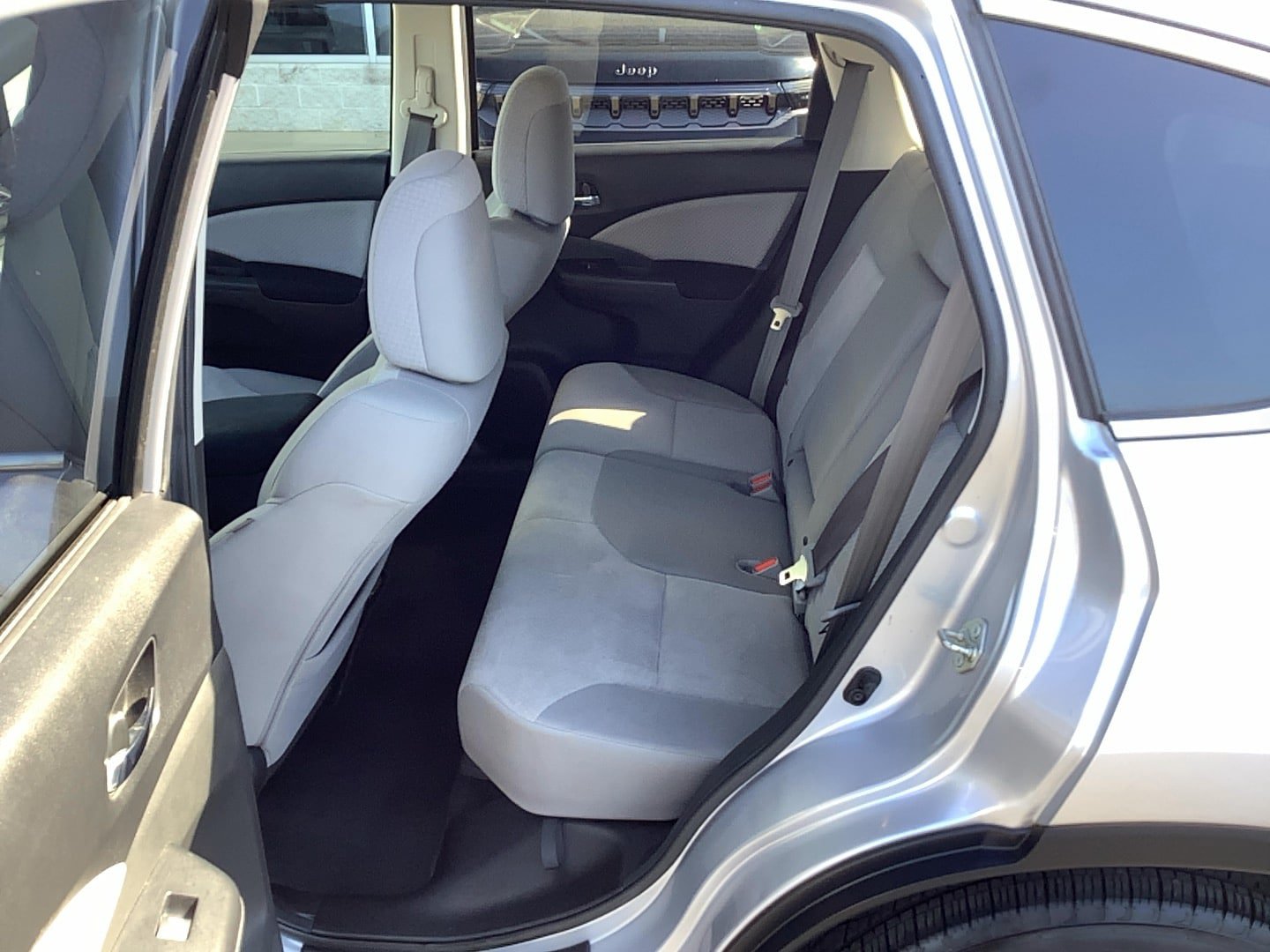Used 2016 Honda CR-V EX image 9