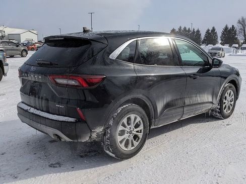 Certified 2023 Ford Escape Active image 3