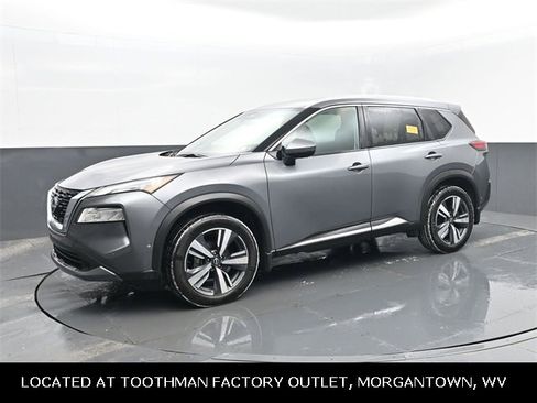 Used 2023 Nissan Rogue SL w/ SL Premium Package image 1