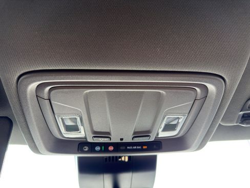 Used 2022 Chevrolet Silverado 1500 RST image 24