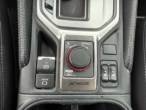 Used 2024 Subaru Forester Premium AWD/4WD image 15
