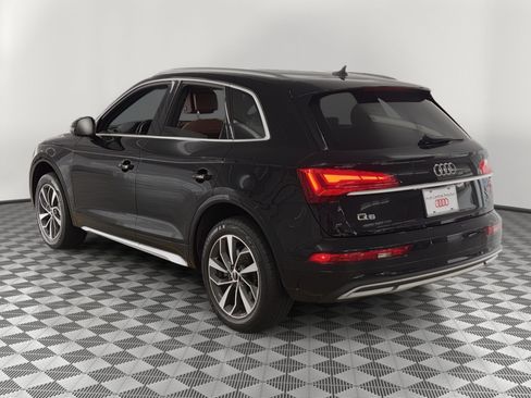 Used 2021 Audi Q5 2.0T Premium Plus w/ Premium Plus Package AWD/4WD image 3