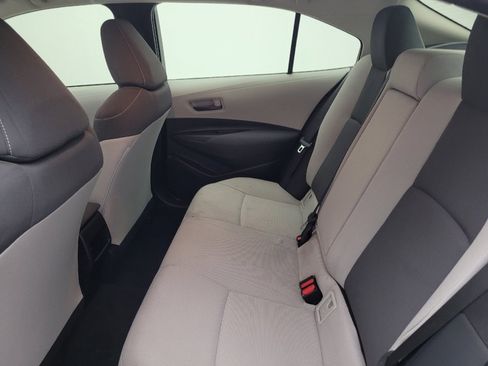 Used 2022 Toyota Corolla LE w/ LE Premium Package image 18