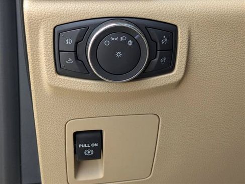 Used 2018 Ford F150 XLT RWD image 14