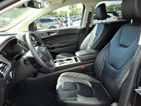 Certified 2024 Ford Edge Titanium AWD/4WD image 16