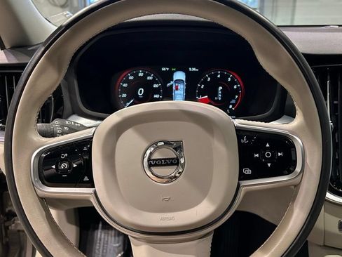 Used 2020 Volvo V60 T5 Cross Country w/ Protection Package Premier AWD/4WD image 15