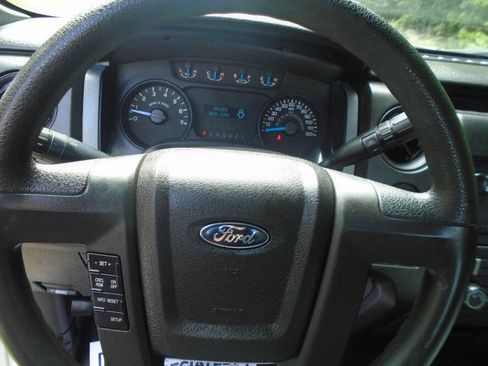 Used 2014 Ford F150 XL w/ Trailer Tow Package RWD image 11