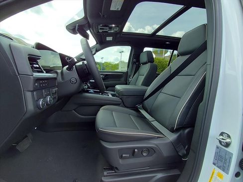 New 2026 Chevrolet Tahoe Premier RWD image 16