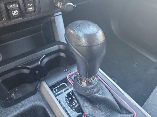 Used 2018 Toyota Tacoma SR5 RWD image 29