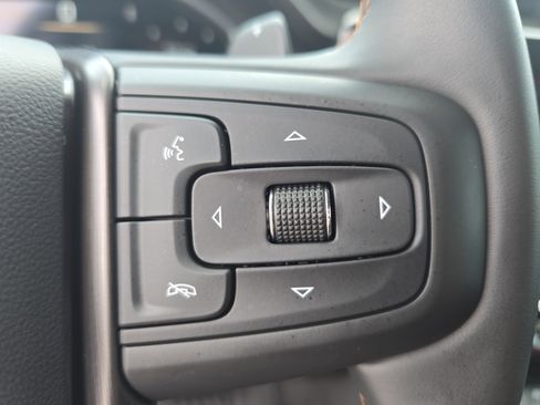 Used 2026 GMC Sierra 1500 AT4 w/ AT4 Premium Package AWD/4WD image 18