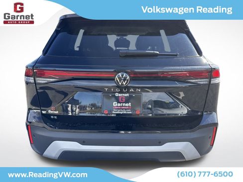New 2026 Volkswagen Tiguan SE image 4