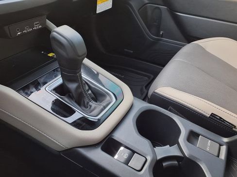 Certified 2025 Subaru Forester Limited AWD/4WD image 15