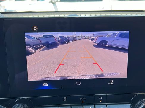 Certified 2023 Chevrolet Colorado LT image 23