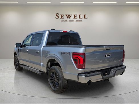 New 2025 Ford F150 Lariat w/ Equipment Group 501A Mid image 3