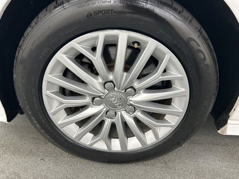 Used 2016 Audi A3 e-tron Premium w/ Audi MMI Navigation Plus image 26