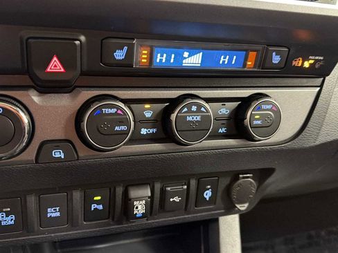 Certified 2021 Toyota Tacoma TRD Sport w/ TRD Premium Sport Package image 21