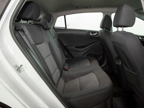 Used 2018 Hyundai Ioniq Blue image 19