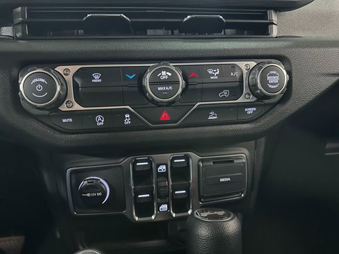 New 2026 Jeep Wrangler Sport image 27