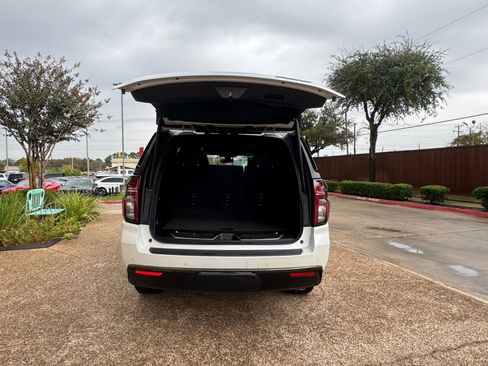 Used 2022 Chevrolet Tahoe RST w/ Luxury Package image 13