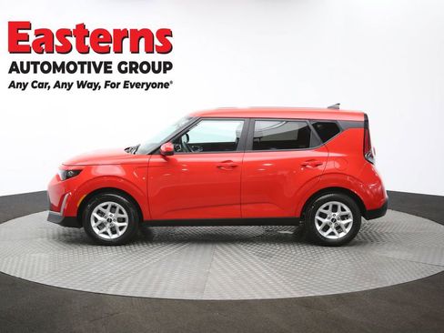 Used 2024 Kia Soul LX w/ Option Group 015 image 98