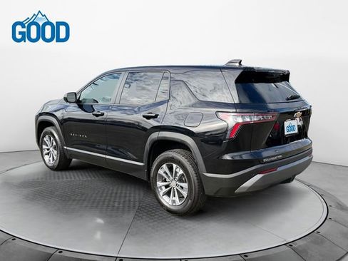 Used 2025 Chevrolet Equinox LT image 3