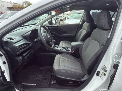 Certified 2024 Subaru Crosstrek 2.0i Premium AWD/4WD image 17