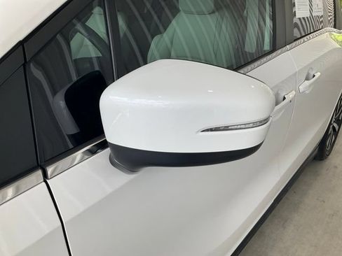 Certified 2026 Honda Odyssey EX-L image 3