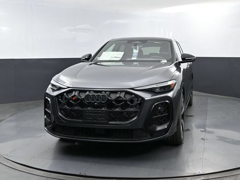 New 2026 Audi SQ5 Premium Plus AWD/4WD image 2