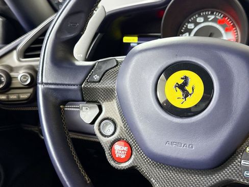 Used 2016 Ferrari 488 GTB RWD image 19