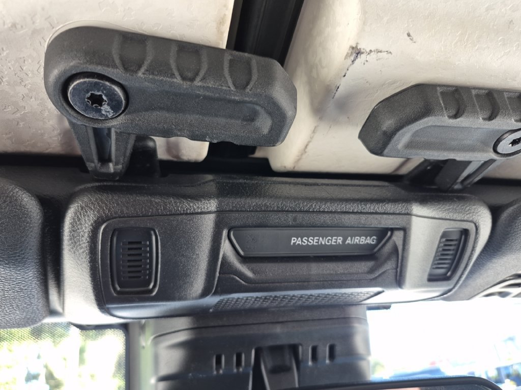 Used 2024 Jeep Wrangler Unlimited Sport AWD/4WD image 19