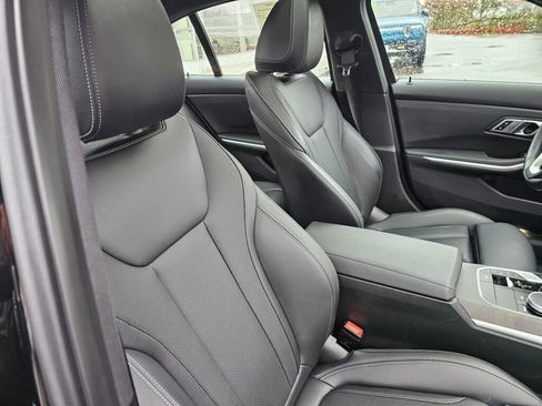 Used 2022 BMW 330i xDrive 330i xDrive w/ Premium Package 2 image 12