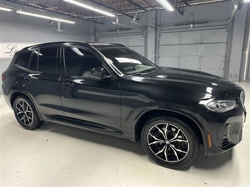 Used 2022 BMW X3 xDrive30i w/ M Sport Package 2 AWD/4WD image 8