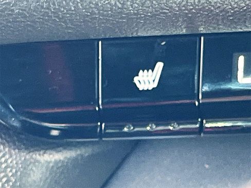 Used 2021 Chevrolet Blazer RS image 21