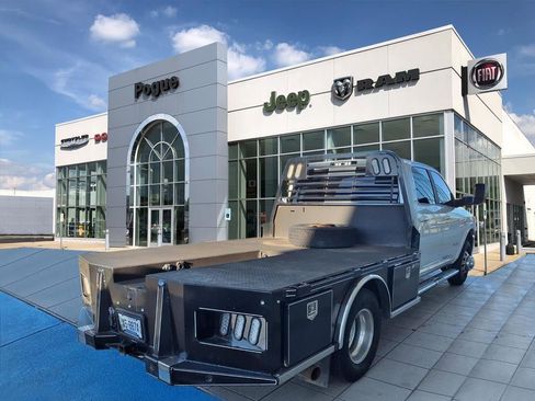 Used 2021 RAM 3500 Laramie image 2