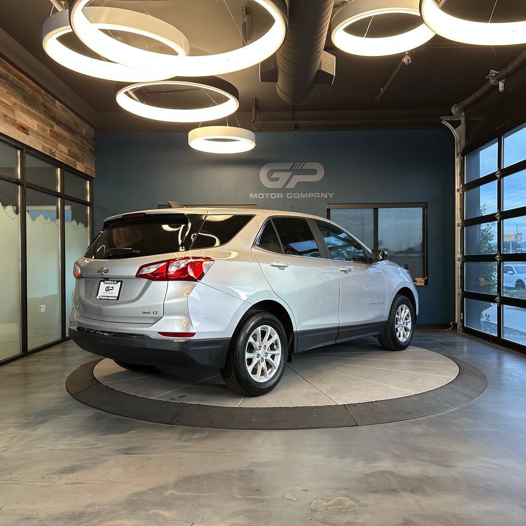 Used 2021 Chevrolet Equinox LT AWD/4WD image 3