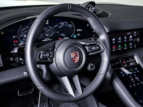 Certified 2025 Porsche Taycan image 18