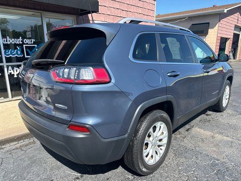 Used 2019 Jeep Cherokee Latitude w/ Cold Weather Group image 5