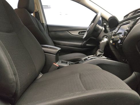 Used 2021 Nissan Rogue Sport S FWD image 21