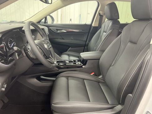Used 2023 Buick Envision Essence FWD image 18