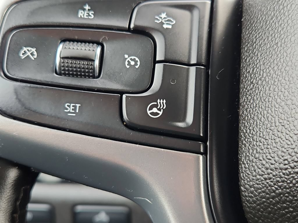 Certified 2025 Chevrolet Silverado 1500 LT AWD/4WD image 18