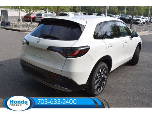 New 2026 Honda HR-V EX-L image 7