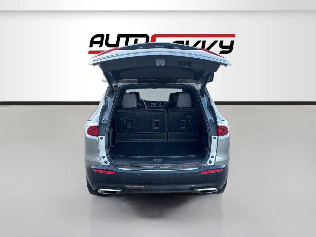 Used 2024 Buick Enclave Essence w/ Experience Buick Package AWD/4WD image 28
