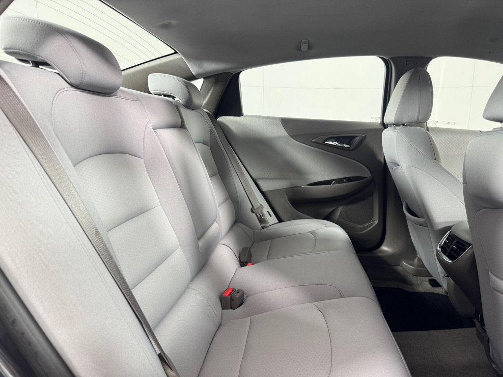 Used 2016 Chevrolet Malibu LT FWD image 21